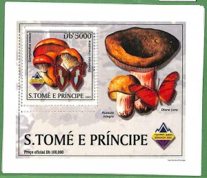 A3372 -SAO TOME & PRINCIPE ERROR MISSPERF Souvenir s: 2003, Mushrooms, Butterfly