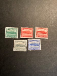 Stamps Dominica Scott #50-3, 51a hinged