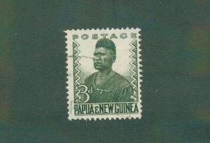 Papau New Guinea 126 USED BIN $0.50