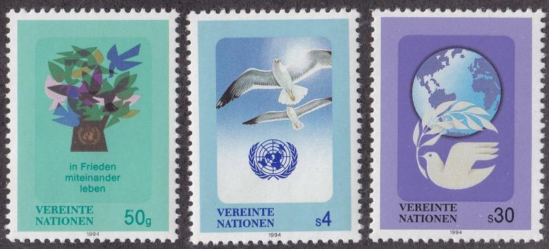 UN VIENNA MNH Scott # 167-169 Doves (3 Stamps) (2)