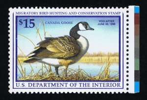 EXCELLENT GENUINE SCOTT #RW64 VF-XF MINT PRISTINE OG NH FEDERAL DUCK STAMP 21598