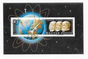 HUNGARY Sc C209 NH SOUVENIR SHEET OF 1962 - SPACE