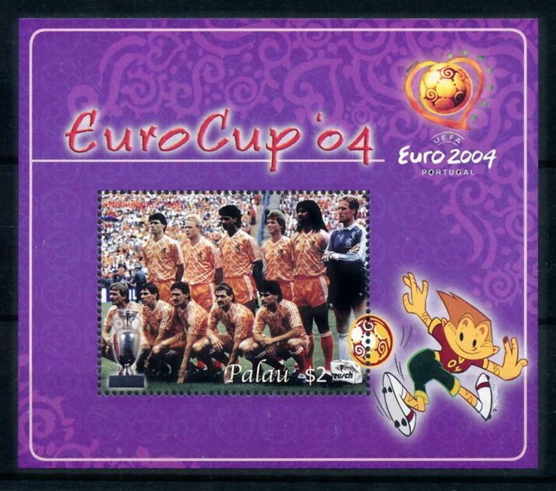 [101282] Palau 2004 European cup football Netherlands Souvenir Sheet MNH