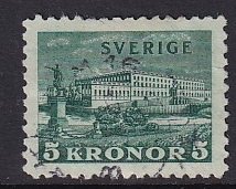 Sweden  #229   used   1931  royal palace