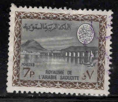 Saudi Arabia Scott 399 used Dam stamp King Faisal regiem