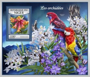Niger - 2017 Orchids & Parrots on Stamp Souvenir Sheet NIG17106b