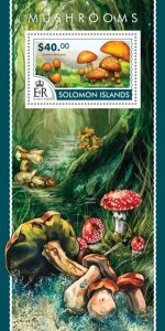 SOLOMON IS. - 2015 - Mushrooms - Perf Souv Sheet -Mint Never Hinged