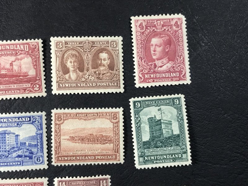 NEW FOUNDLAND # 145-159-MINT/HINGED------COMPLETE SET------1928