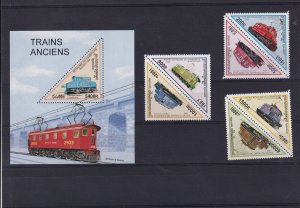 SA26d Cambodia 1998 Locomotives, MNG minisheet + pairs