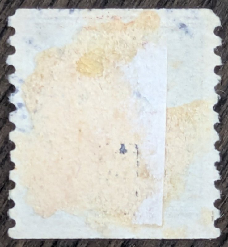 Sweden sc-135. Used. Previously hinged.