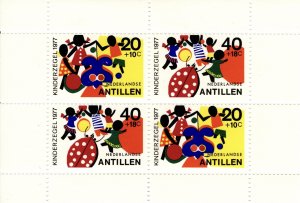 Netherlands Antilles 1977 Child Welfare, Miniature Sheet [Mint]