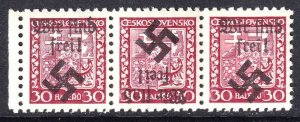 CZECHOSLOVAKIA 156 STRIP 3 WIR SIND FREI OVERPRINT ONE INVERTED OG NH U/M VF