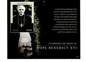 Palau - 2015 - pope benedict XVI  - Souvenir Sheet - MNH