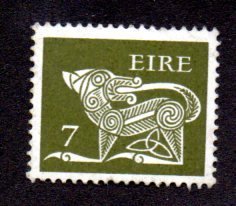 IRELAND 299a MH SCV $2.25 BIN $1.10 DOG