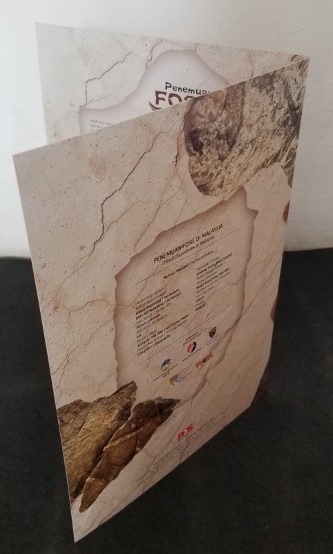 Malaysia Fossil Discovery 2025 Dinosaur Prehistoric Skeleton (folder) *limited