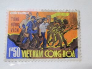 Vietnam (South) #358 used  2024 SCV = $0.25