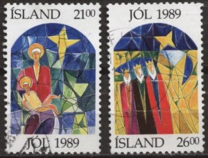 Iceland 684-685 (used) Christmas: paintings by J. Johannesson (1989)