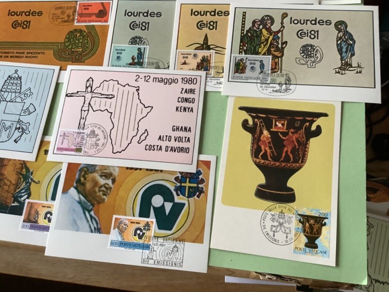 Vatican postal postcards  21 items Ref A2017