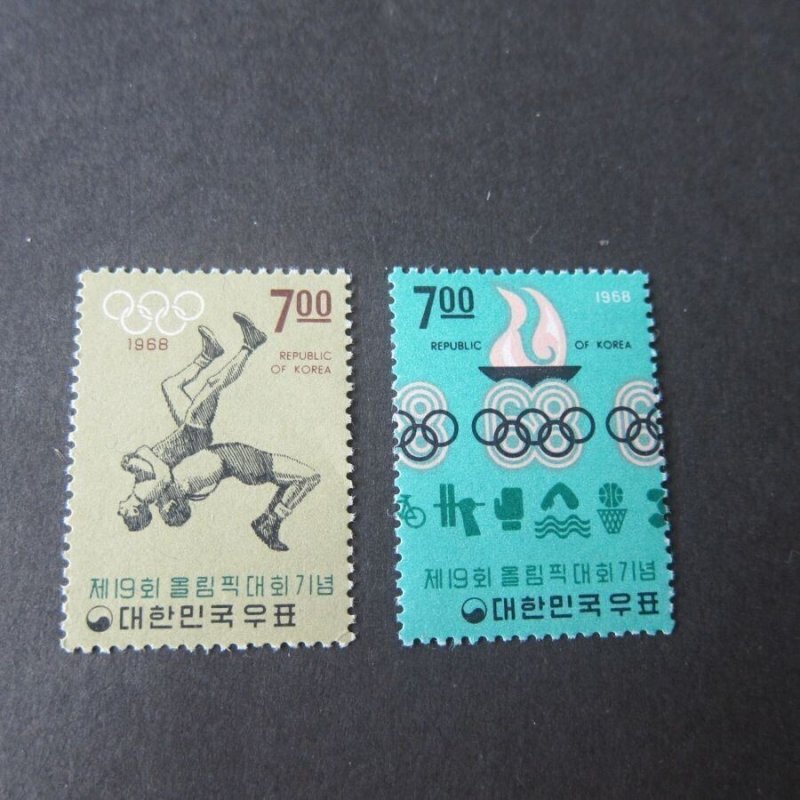 Korea 1968 Sc 619,622 MH