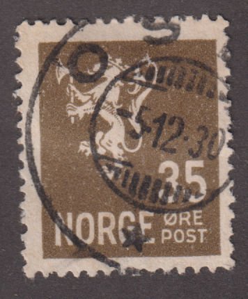 Norway 123  Coat of Arms 1927