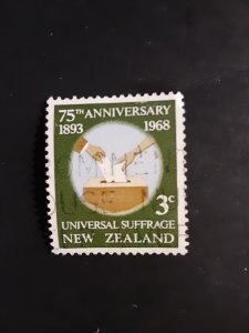 New Zealand #412            Used