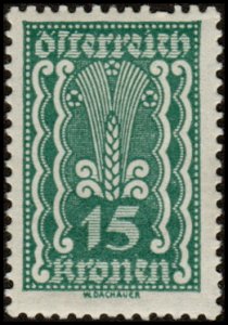 Austria 259 - Mint-H - 15k Symbols of Agriculture (1922)