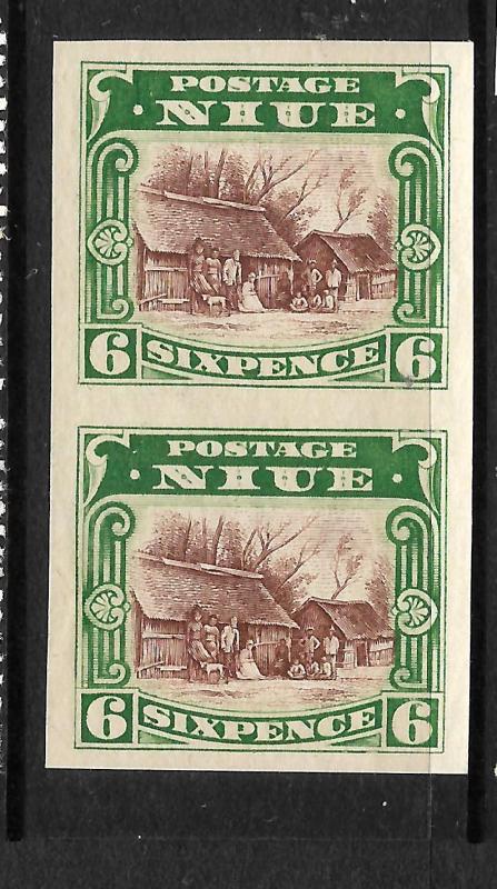 NIUE  1920  6d  PICTORIAL IMPERF PAIR  MNH    SG 42