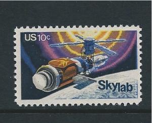 SCOTT#  1529   unused   OG hinged  single