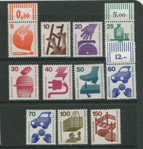 STAMP STATION PERTH Berlin #9N316-9N325 Accident Prevention - MNH CV$15.00