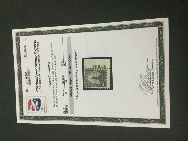 MOMEN: US STAMPS #696 MINT OG NH PSE GRADED CERT SUP-98