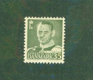 DENMARK 322 LH BIN $0.95