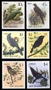 New Zealand 1985-89 BIRDS Scott #766-770A Mint Never Hinged