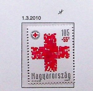 HUNGARY Sc B374 NH ISSUE OF 2010 - RED CROSS - (LN25)