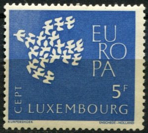 Luxembourg Sc#383 MNH, 5fr bl, Europa (C.E.P.T.) 1961 - Doves (1961)