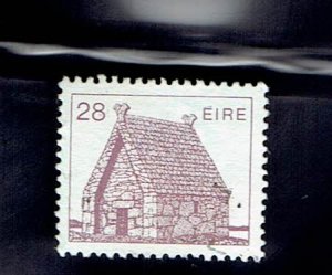 IRELAND SCOTT#639 1985 28p St. MacDARTRA CHURCH - USED