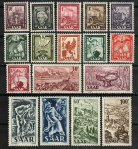 Saar Stamp 204-220  - Definitive set of 17