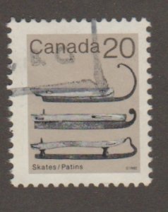 Canada 922 skates