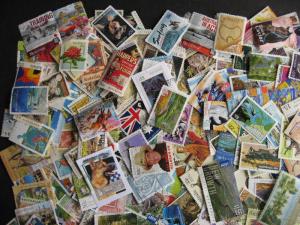 Australia collection 900 different mostly post 1970 commemoratives, many modern!