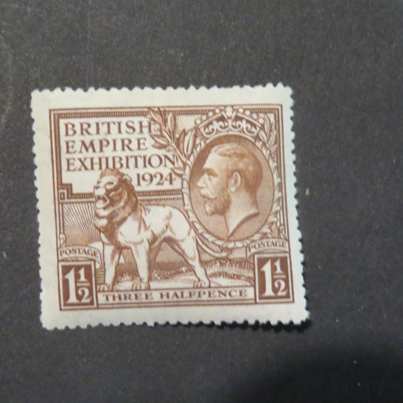 Great Britain #186 mint NH,OG (slight toning)