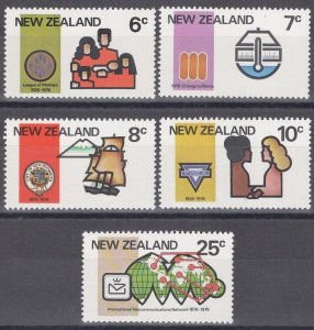 ZAYIX - New Zealand 593-597 MNH League of Mothers Telecommunications