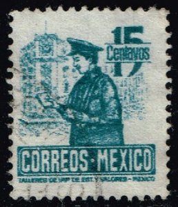 Mexico #825 Postman; Used (0.25) (4Stars)