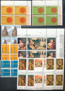 San Marino 1970/79 Architecture Art MNH (Apx 104 Stamps) CP451