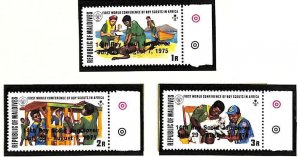 MALDIVES SCOTT #571-74 OVERPRINTED SET OF 3 STAMPS & SOUVENIR SHEET MNH VF 1975