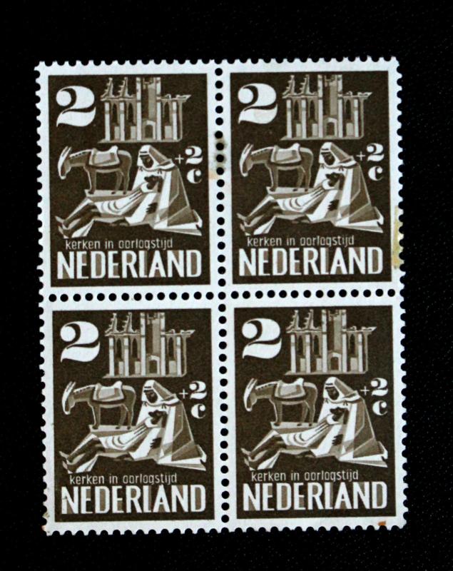 NETHERLANDS STAMPS SC# B214 MH Block of 4 SEMI POSTAL Mint Never Hinged