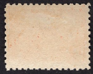 US #404 Fine/Very Fine. Original Gum. Lightly Hinged.