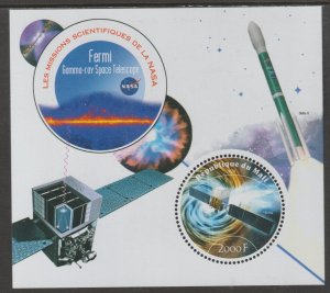 NASA FERMI Mission - perf sheet containing one circular value mnh