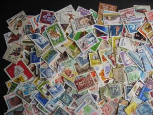 Collection breakup! ROMANIA 695 different, up to 2005 some mixed condition