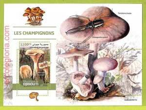 B0297 - DJIBOUTI - MISPERF ERROR Stamp Sheet - 2022 - Plants, Mushrooms-