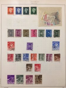 INDONESA Mid Period Collection on Pages(Apx 150 Items) Used MH UK3287