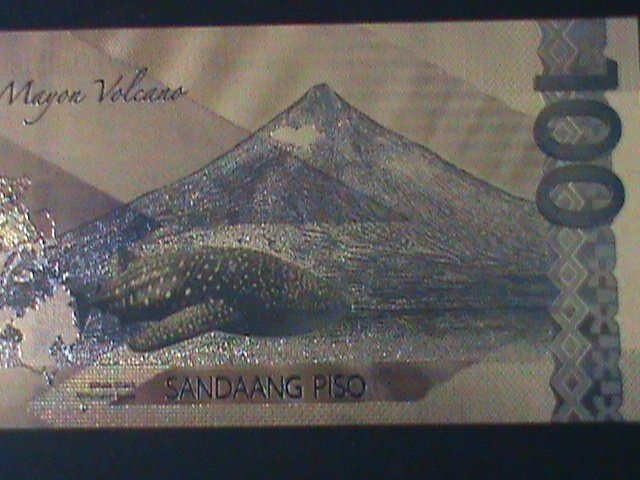 ​PHILIPPINES-2019-24 KARAT GOLD REPLICA $100 PESO BANK NOTE-WITH CERIFICATE VF